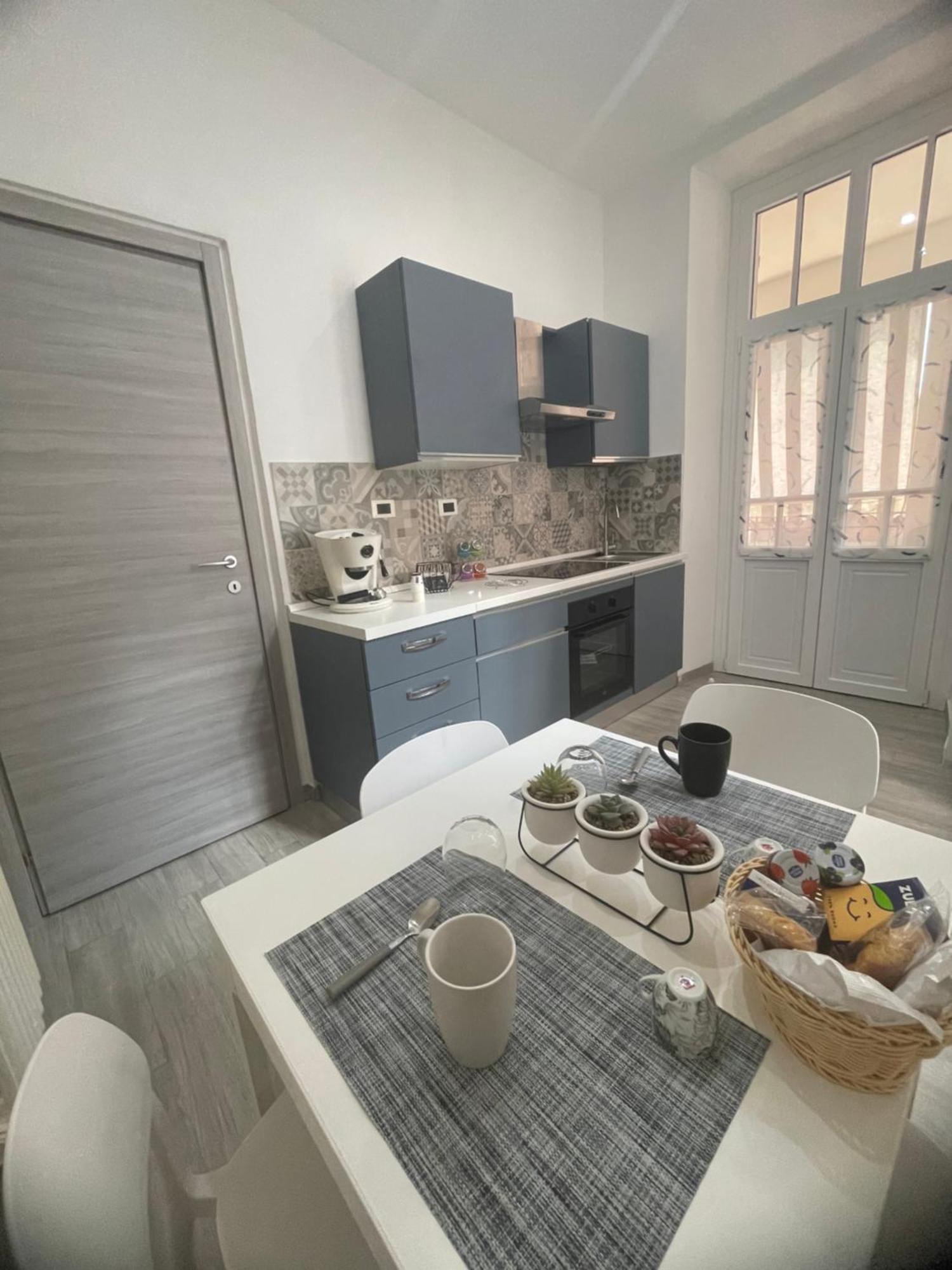 La Casa Nel Viale Apartamento Asti Exterior foto